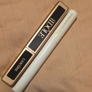 Lancôme Cils Booster XL in White And Idole Macara In Black